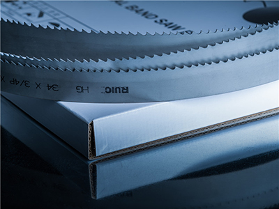 鋸床廠家告訴您使用鋸床的時(shí)應(yīng)該注意什么問題？